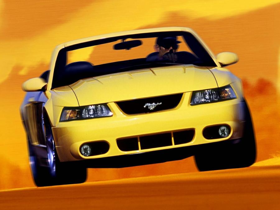  Ford Mustang SVT Cobra Convertible 2002 года  (фото 98 из 103)